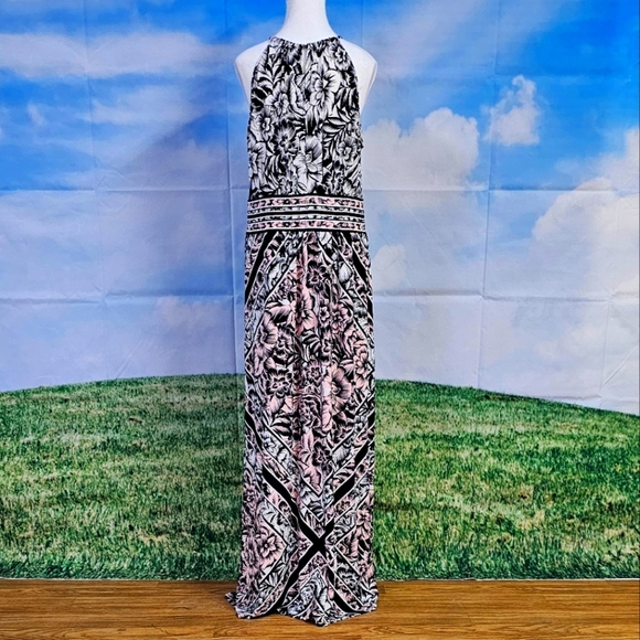 LONDON STYLE | SLEEVELESS FLOOR LENGTH FLORAL MAXI DRESS - Picture 7 of 15